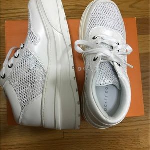 Rocket Dog white platform sneakers, white, size 8